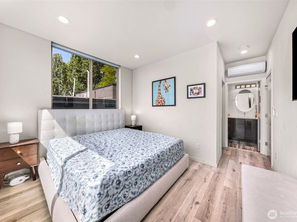 1628 S Lane Street, Seattle WA 98144