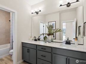 4255 Aberdeen Way NE, Renton WA 98056