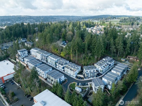 8826 NE 173rd Place C, Bothell WA 98011