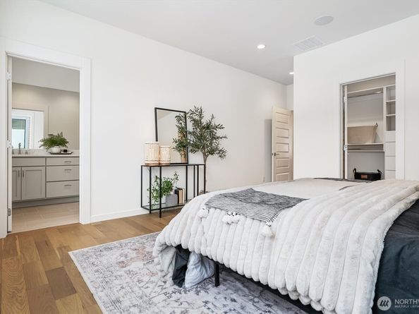 13371 (Site30) NE 175th Place, Woodinville WA 98072