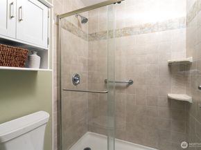 9788 Manitou Beach Drive NE, Bainbridge Island WA 98110