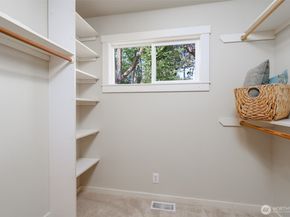 9788 Manitou Beach Drive NE, Bainbridge Island WA 98110