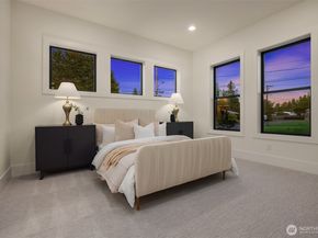 627 155th Avenue SE, Bellevue WA 98007