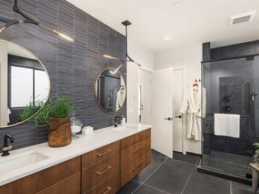207 2nd Avenue S, Kirkland WA 98033