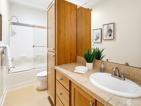 19102 20th Drive SE B202, Bothell WA 98012