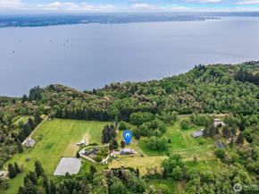 5410 SW 244th Street, Vashon WA 98070