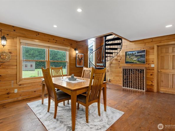 5410 SW 244th Street, Vashon WA 98070