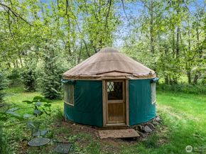 5410 SW 244th Street, Vashon WA 98070