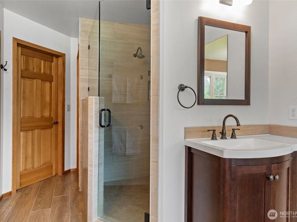 5410 SW 244th Street, Vashon WA 98070
