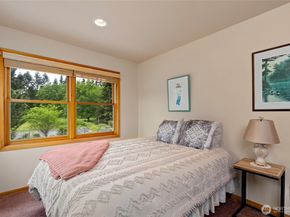 5410 SW 244th Street, Vashon WA 98070