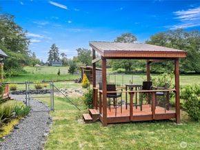 5410 SW 244th Street, Vashon WA 98070