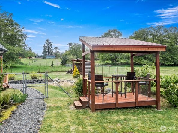 5410 SW 244th Street, Vashon WA 98070