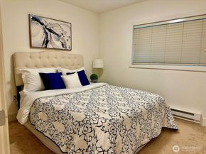 11054 NE 33rd Place B1, Bellevue WA 98004