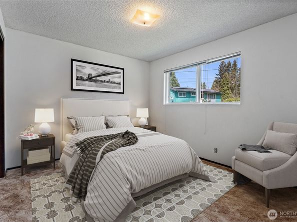 22508 W 51 st Ave, Mountlake Terrace WA 98043