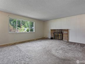 22508 W 51 st Ave, Mountlake Terrace WA 98043
