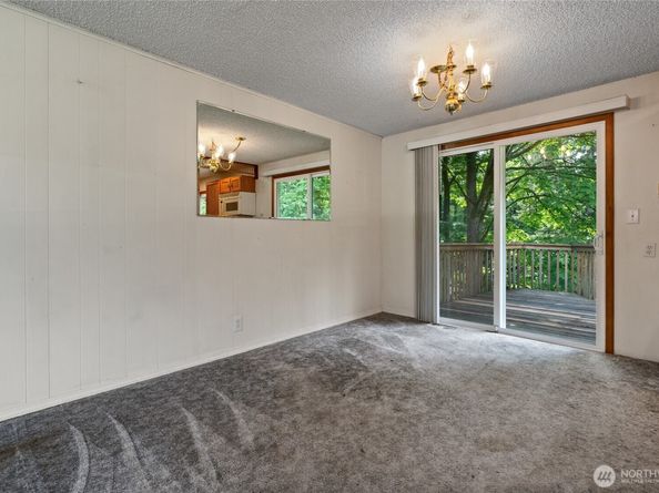 22508 W 51 st Ave, Mountlake Terrace WA 98043