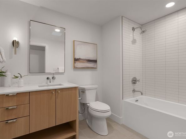 238 4th Avenue 101, Kirkland WA 98033