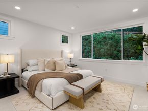 238 4th Avenue 101, Kirkland WA 98033