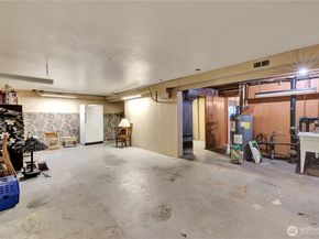 10208 28th Avenue SW, Seattle WA 98146