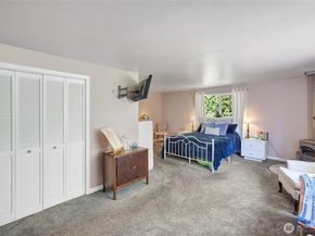 10208 28th Avenue SW, Seattle WA 98146
