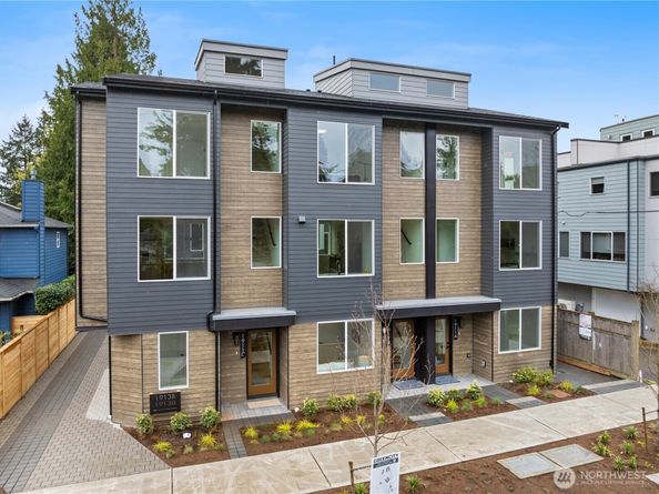 1911 C N 120th Street, Seattle WA 98133