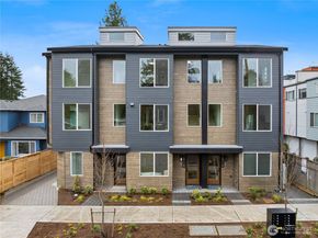 1911 C N 120th Street, Seattle WA 98133