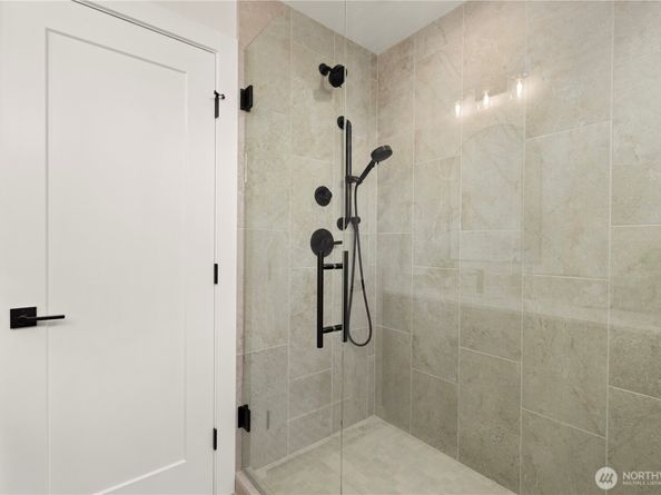 1911 C N 120th Street, Seattle WA 98133