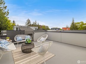 1911 C N 120th Street, Seattle WA 98133