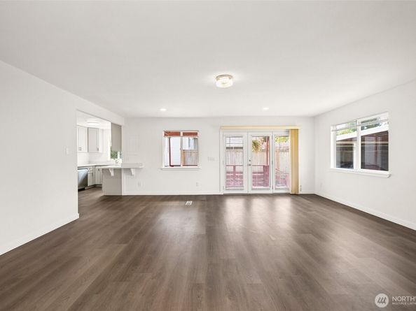 13223 4th Avenue SW, Burien WA 98146