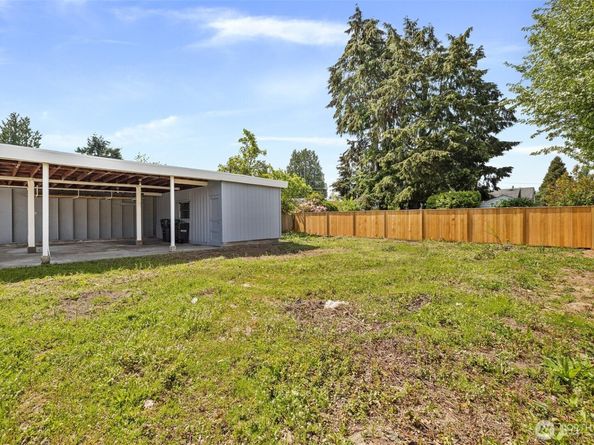 13223 4th Avenue SW, Burien WA 98146