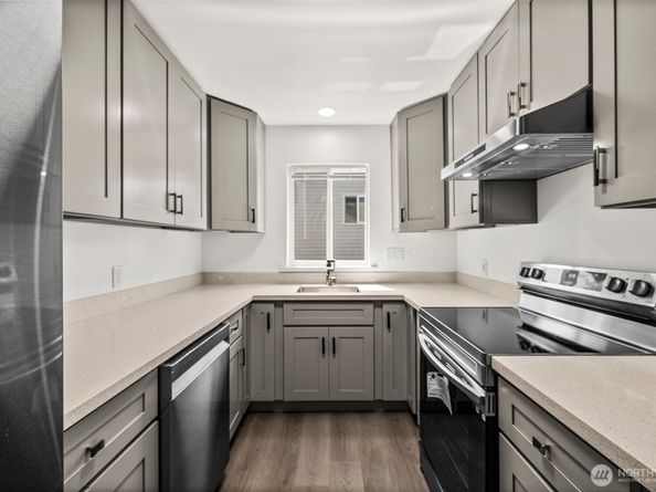 13223 4th Avenue SW, Burien WA 98146