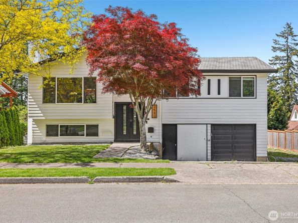 2531 Smithers Avenue S, Renton WA 98055