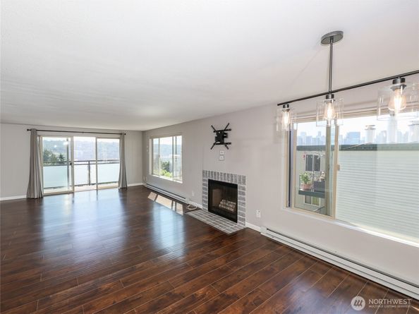 1250 Taylor Avenue N 205, Seattle WA 98109