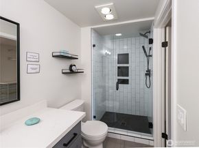 1250 Taylor Avenue N 205, Seattle WA 98109