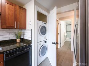 1250 Taylor Avenue N 205, Seattle WA 98109