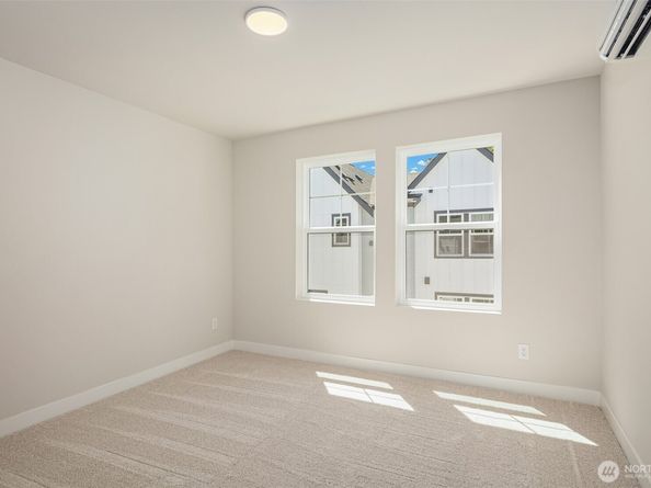 9017 NE 203rd Court C, Bothell WA 98011