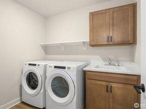 9017 NE 203rd Court C, Bothell WA 98011