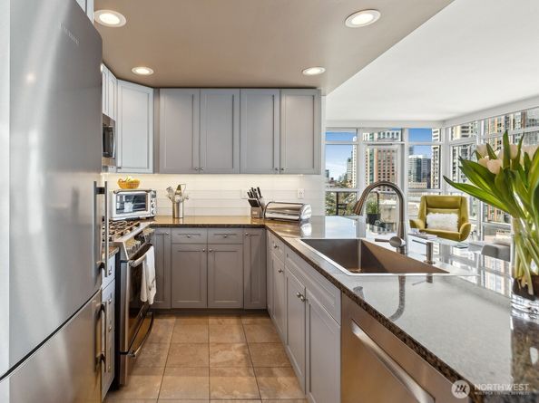 1420 Terry Avenue 901, Seattle WA 98101