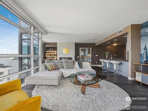 1420 Terry Avenue 901, Seattle WA 98101