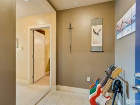 1700 N Northlake Way 310, Seattle WA 98103