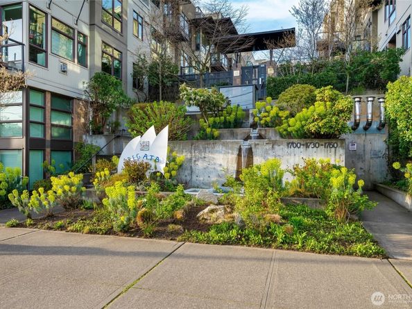 1700 N Northlake Way 310, Seattle WA 98103