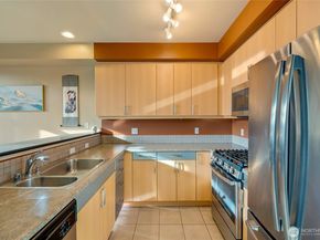 1700 N Northlake Way 310, Seattle WA 98103