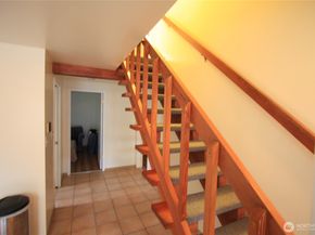 2726 NE 75th Street, Seattle WA 98115