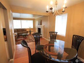 2726 NE 75th Street, Seattle WA 98115