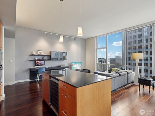 909 5th Avenue 1001, Seattle WA 98164