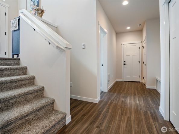 1940 NW Rustling Fir Lane, Silverdale WA 98383