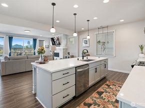 1940 NW Rustling Fir Lane, Silverdale WA 98383