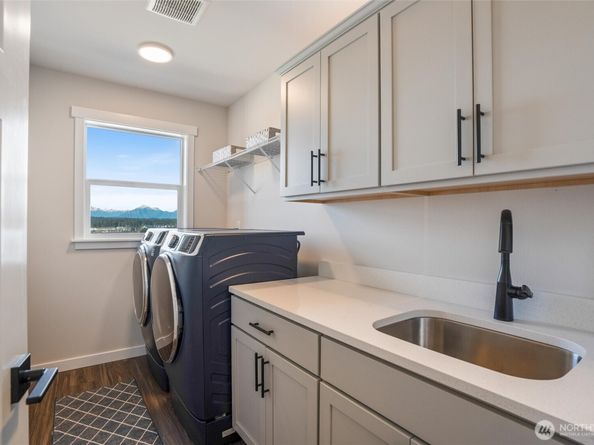 1940 NW Rustling Fir Lane, Silverdale WA 98383