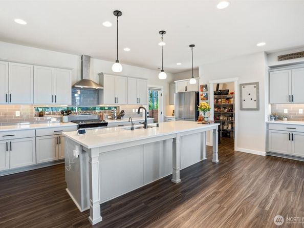 1940 NW Rustling Fir Lane, Silverdale WA 98383