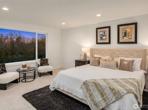 11612 SE 196 Street 1, Kent WA 98031